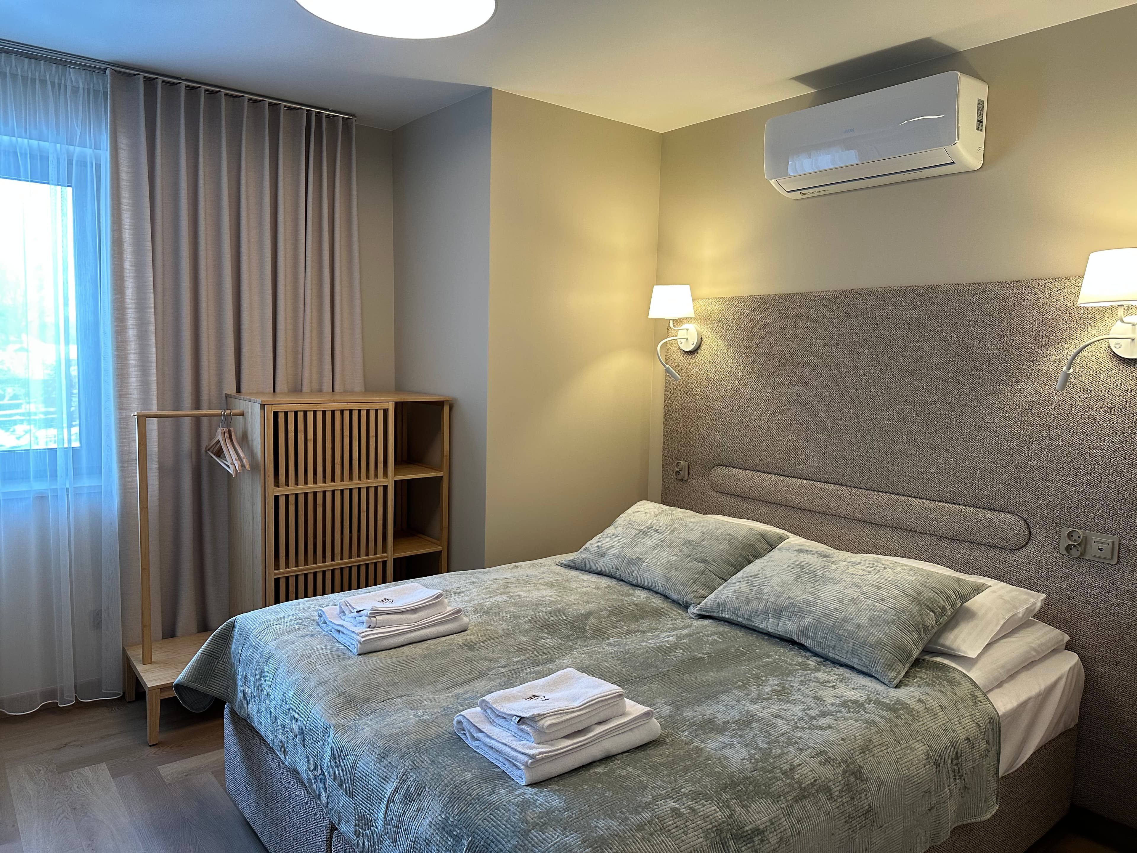 Pokój nr 3 2-osobowy z balkonem z widokiem na zamek